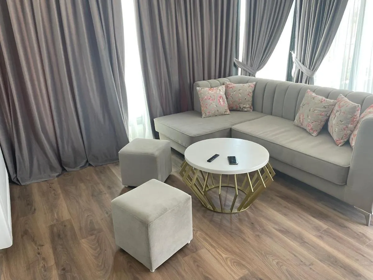 شقة Perla Luxury Penthouse تيرانا 0*,