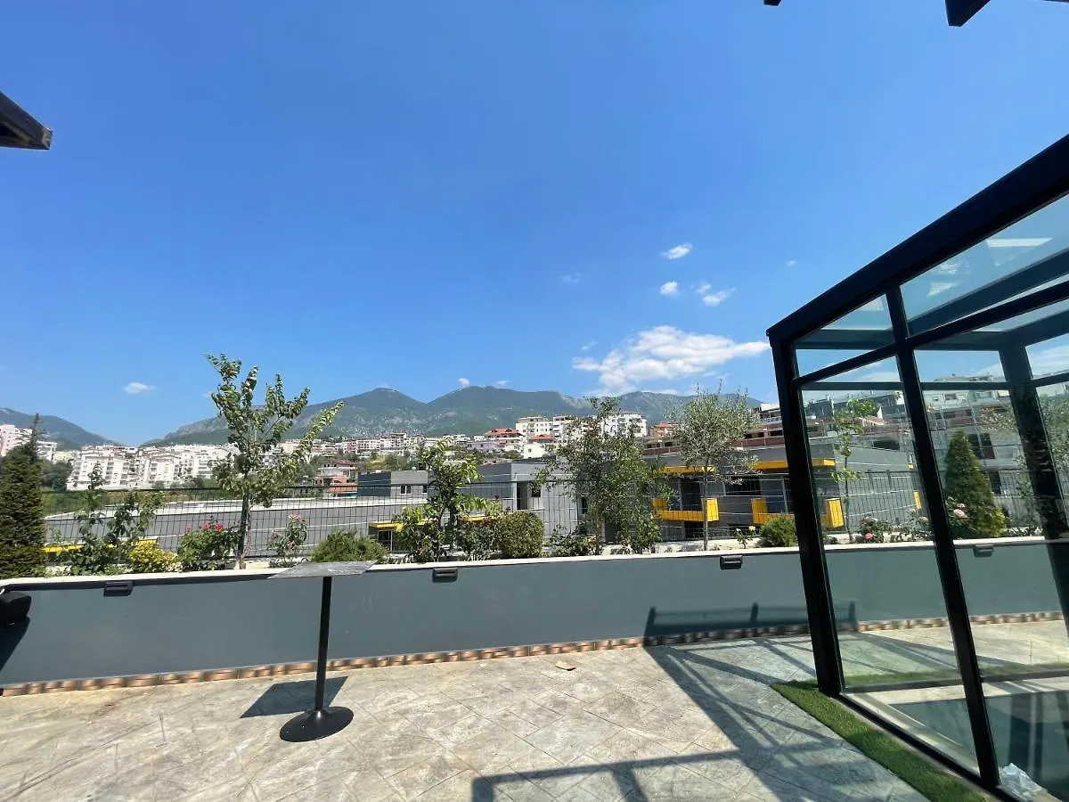 شقة Perla Luxury Penthouse تيرانا