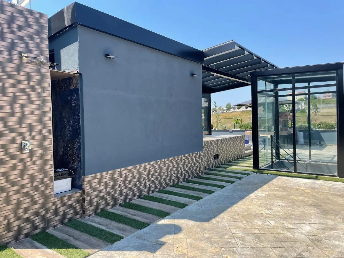 地拉那Perla Luxury Penthouse公寓