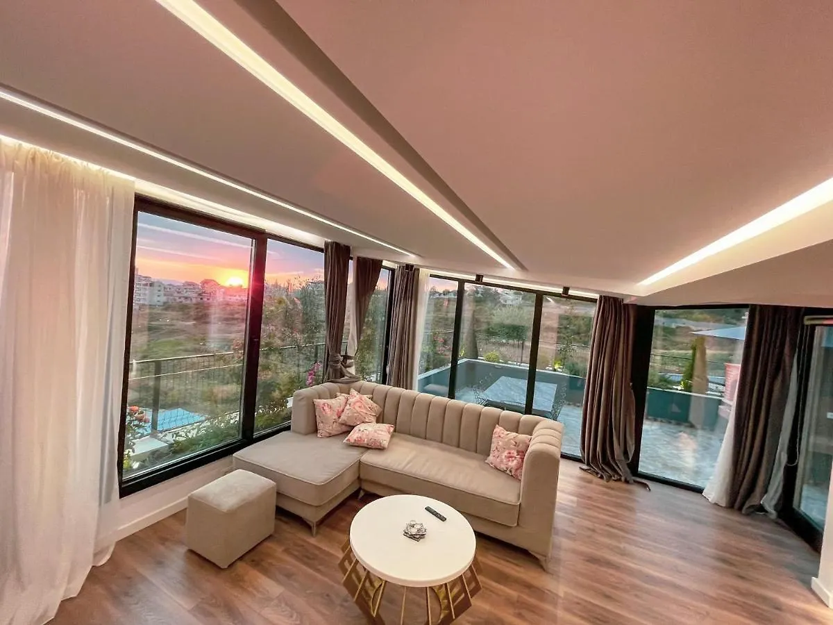 شقة Perla Luxury Penthouse تيرانا